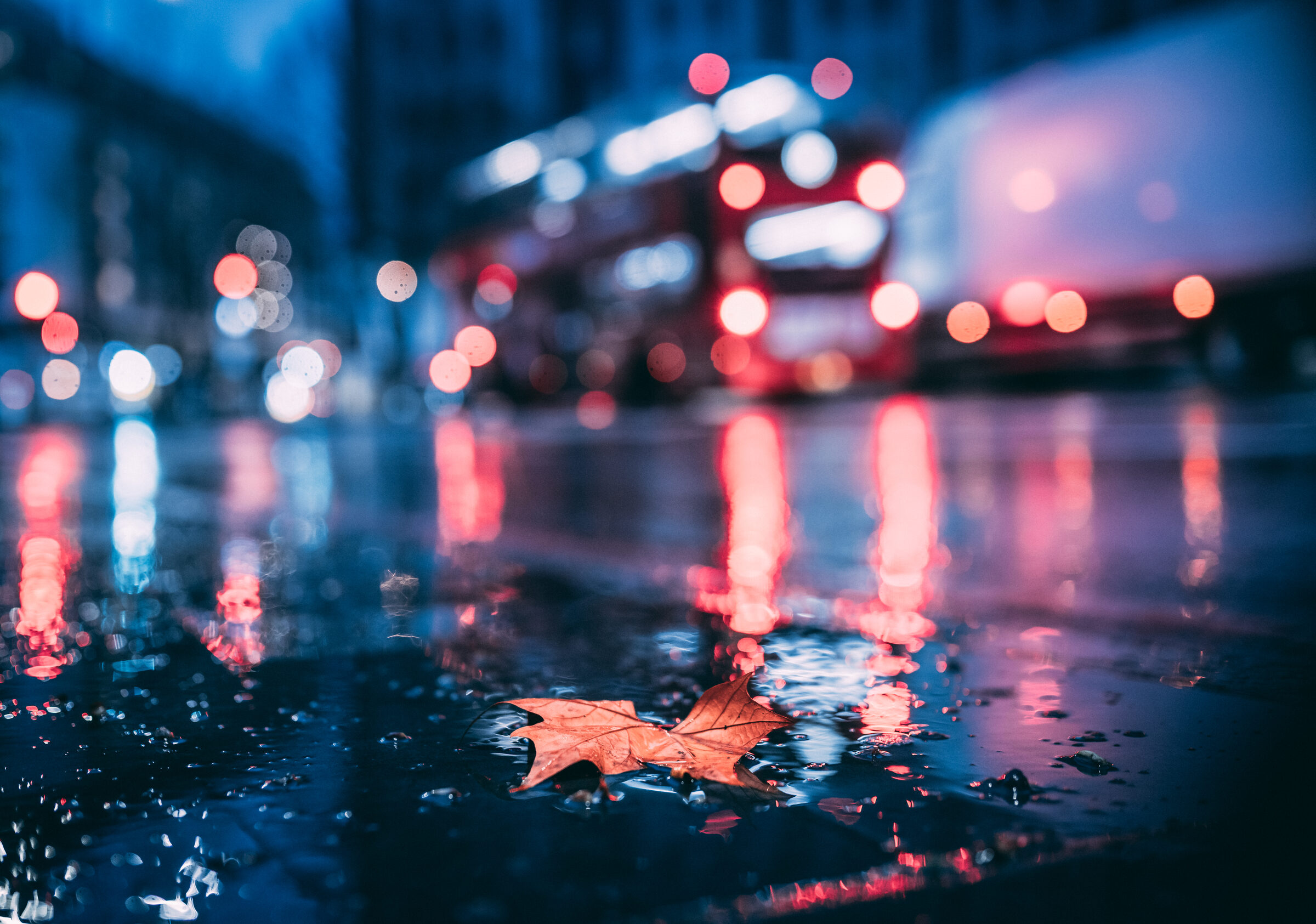 Cityscape london-bus-rain-bokeh.jpg