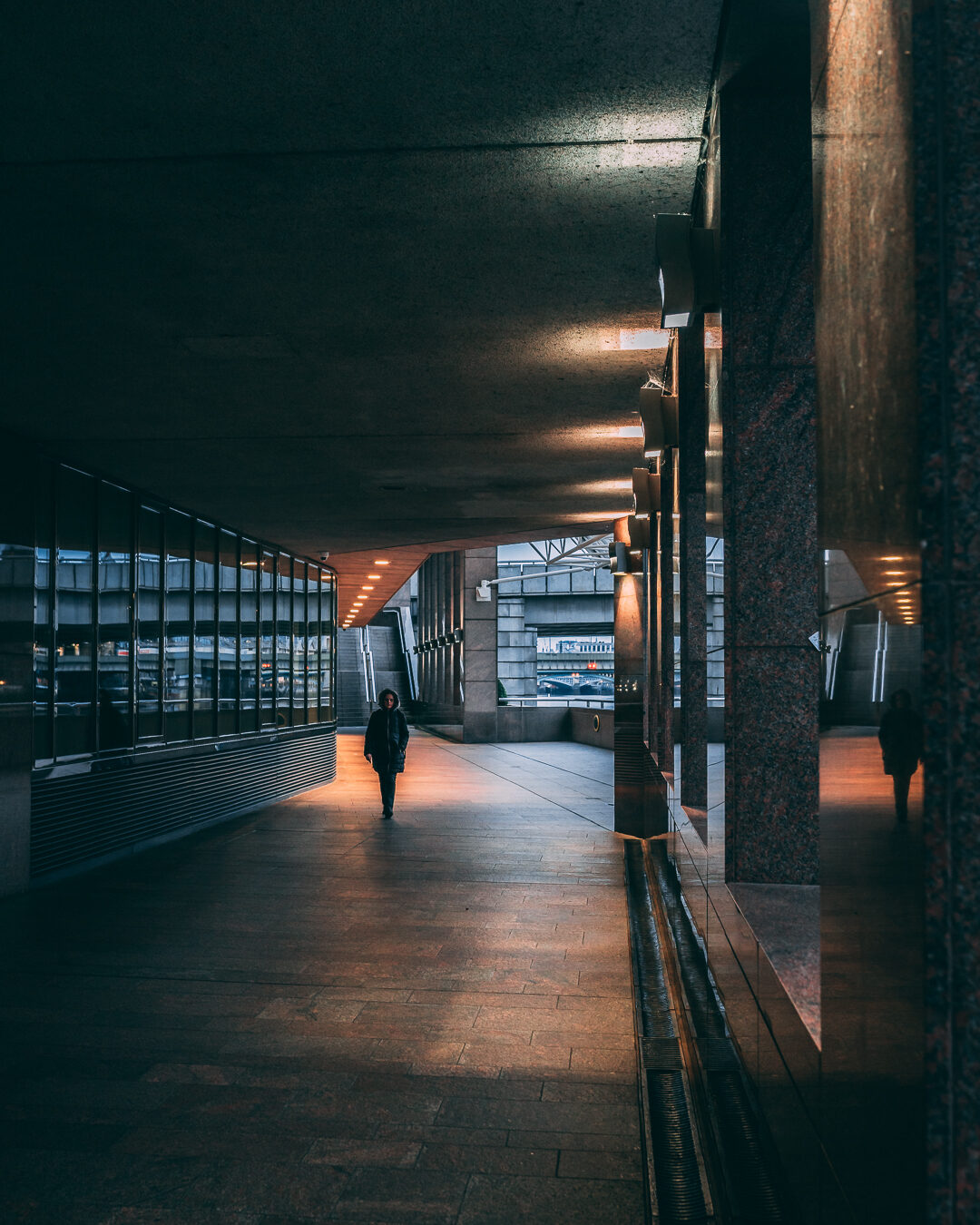 Cityscape urban-underpass-walkway.jpg