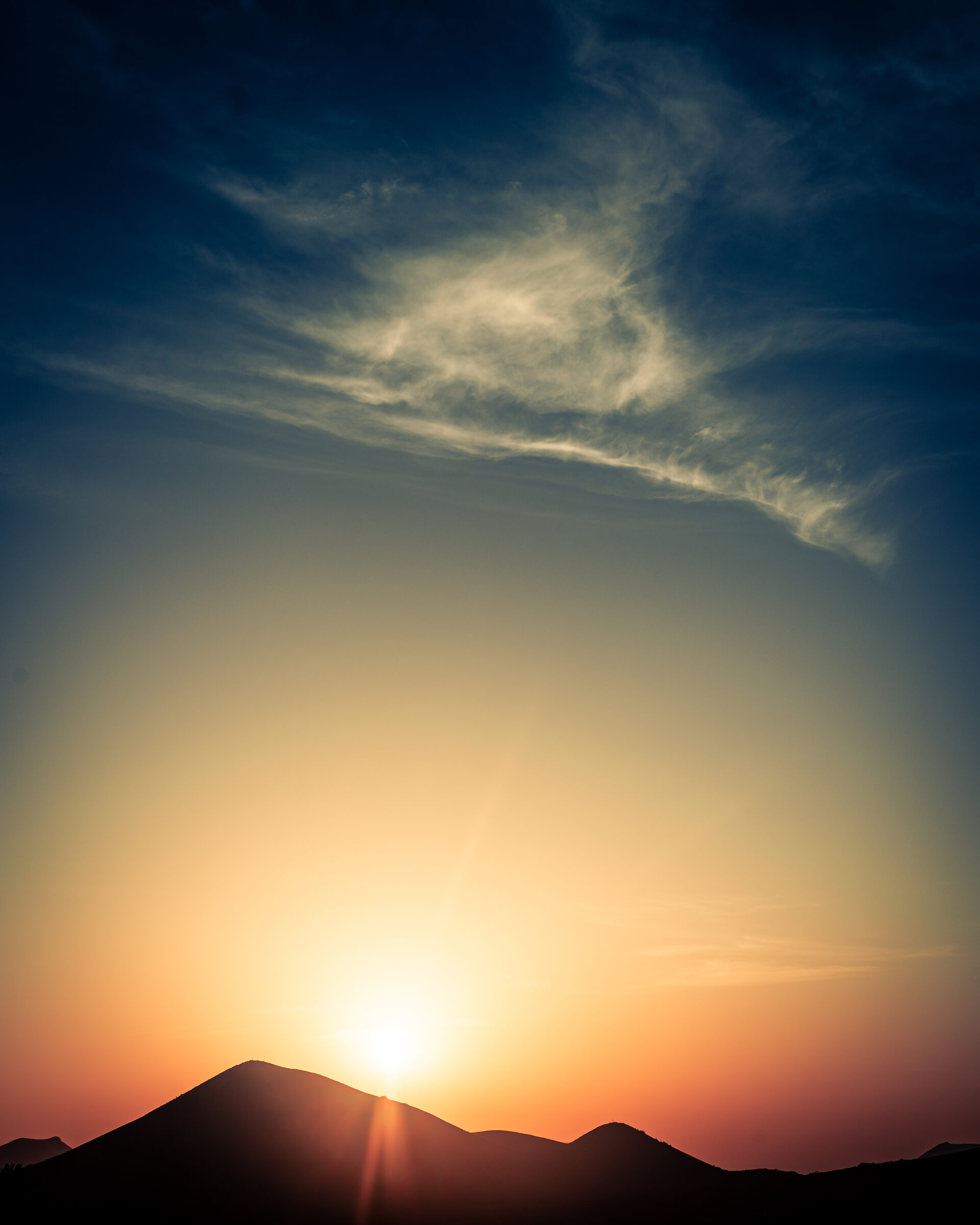 Landscape mountain-sunrise-silhouette.jpg