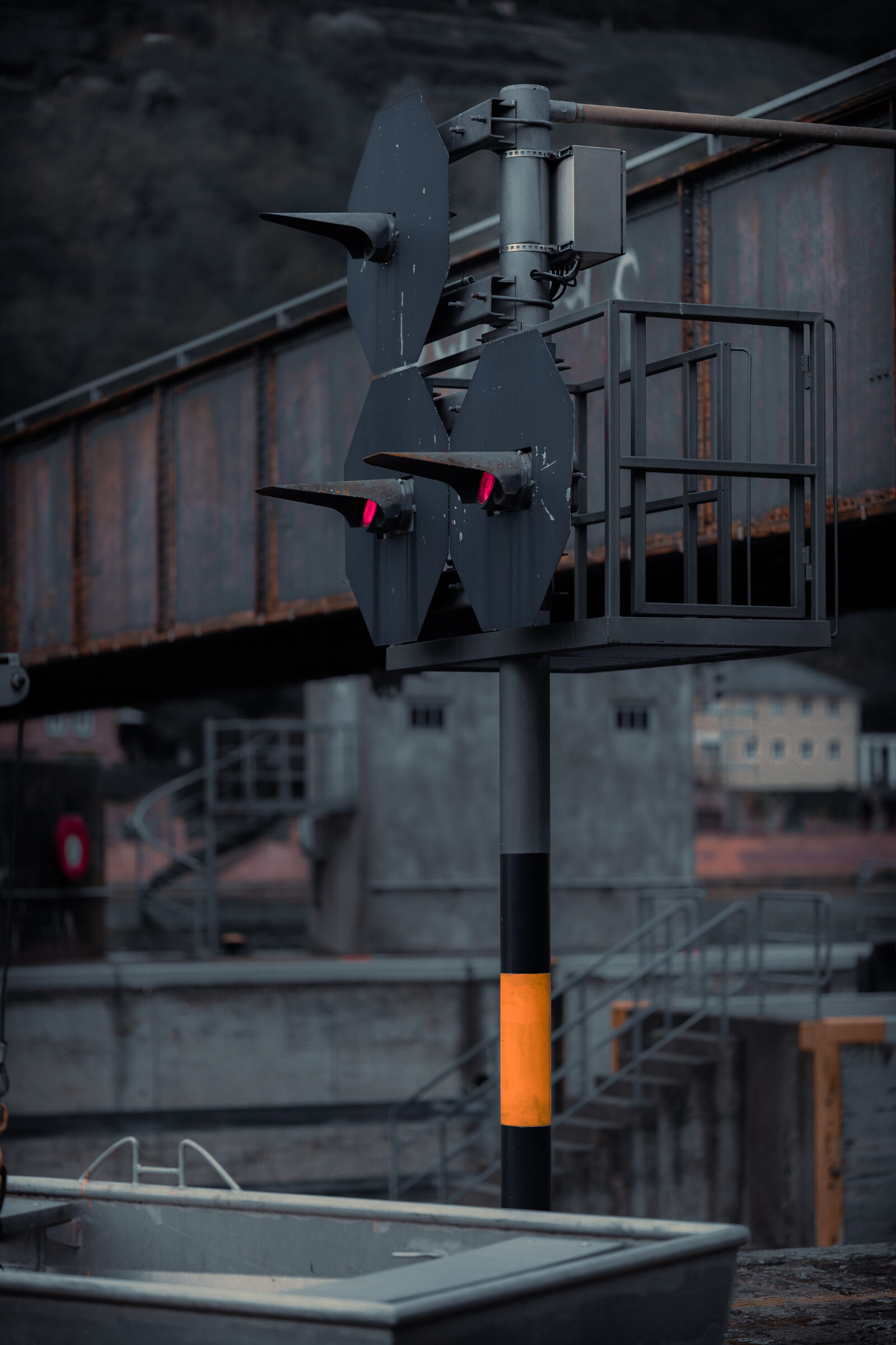 Sonstiges harbor-signal-post.jpg